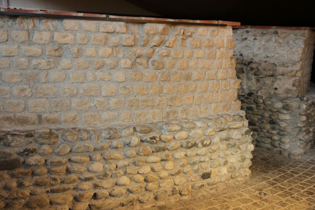 Muraille romaine au TNT