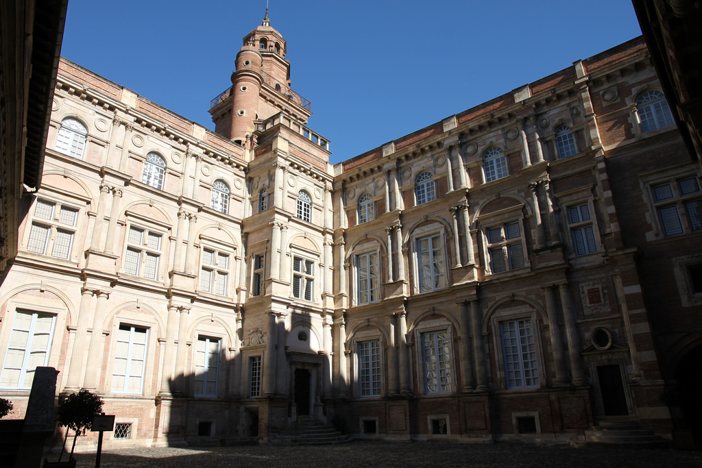 http://www.toulouse-brique.com/photos/hotels/assezat/assezat-02.jpg