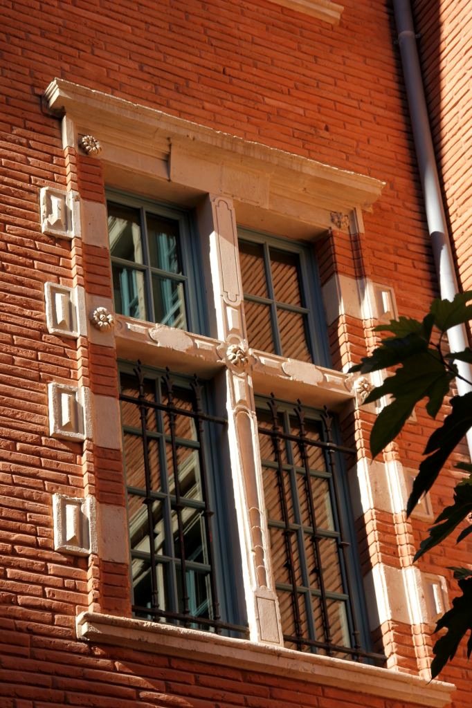 http://www.toulouse-brique.com/photos/hotels/hotels-autres/maleprade-03.jpg